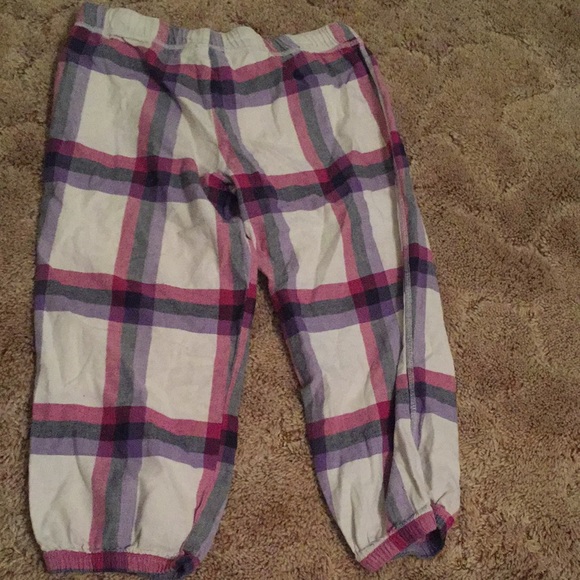 Aero Pj Capris - Picture 2 of 3